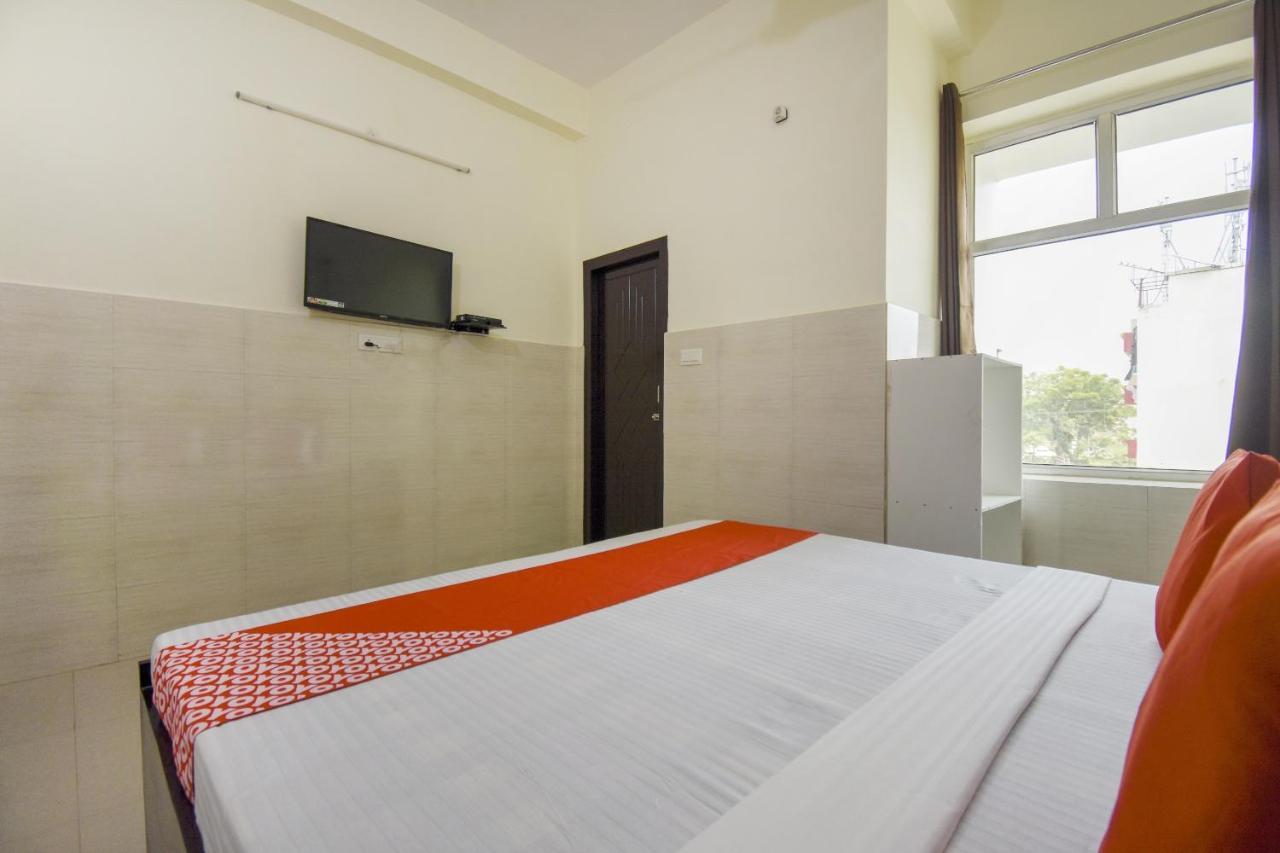 Bahadrabad Flagship 75751 Hotel Surya מראה חיצוני תמונה
