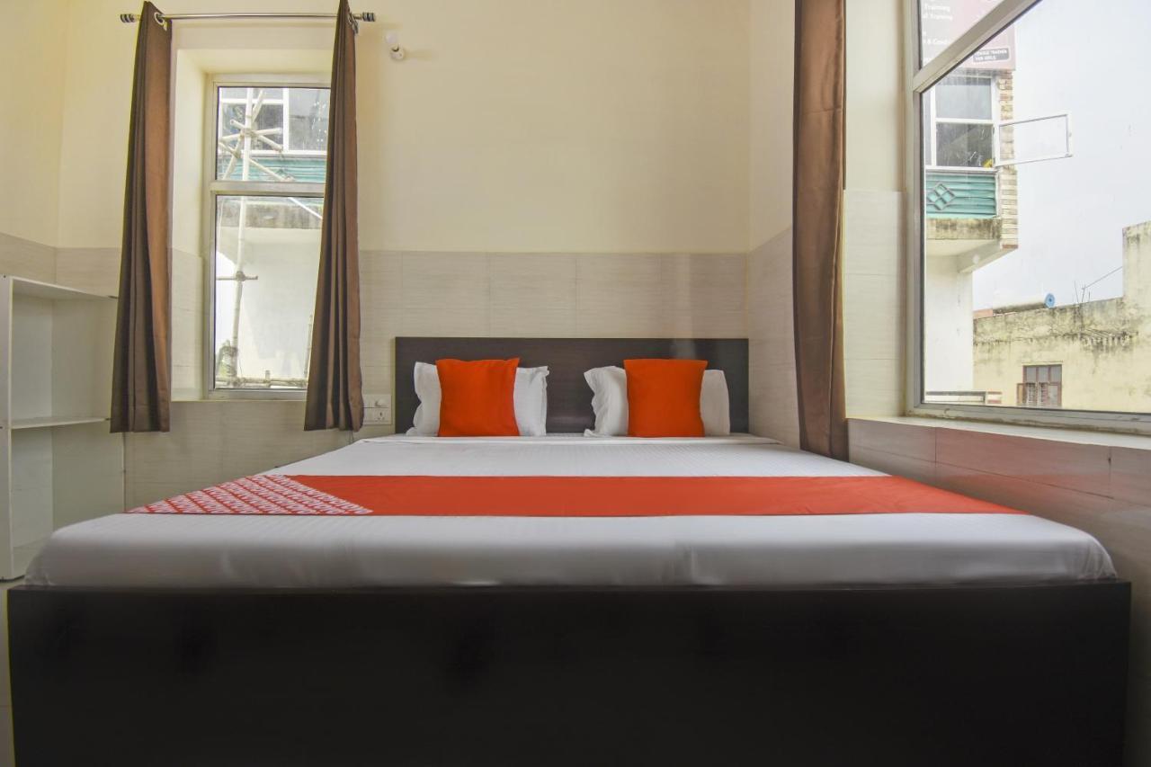 Bahadrabad Flagship 75751 Hotel Surya מראה חיצוני תמונה