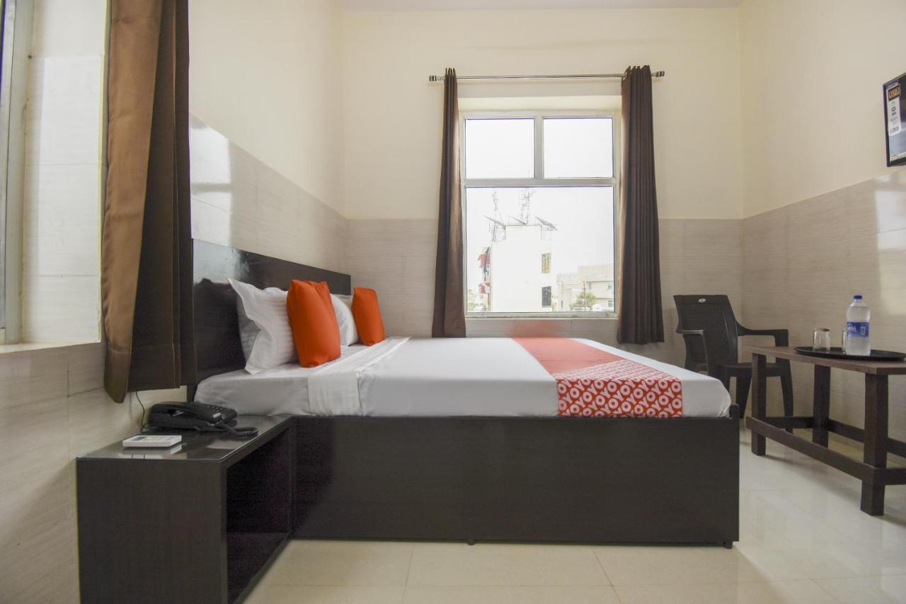 Bahadrabad Flagship 75751 Hotel Surya מראה חיצוני תמונה