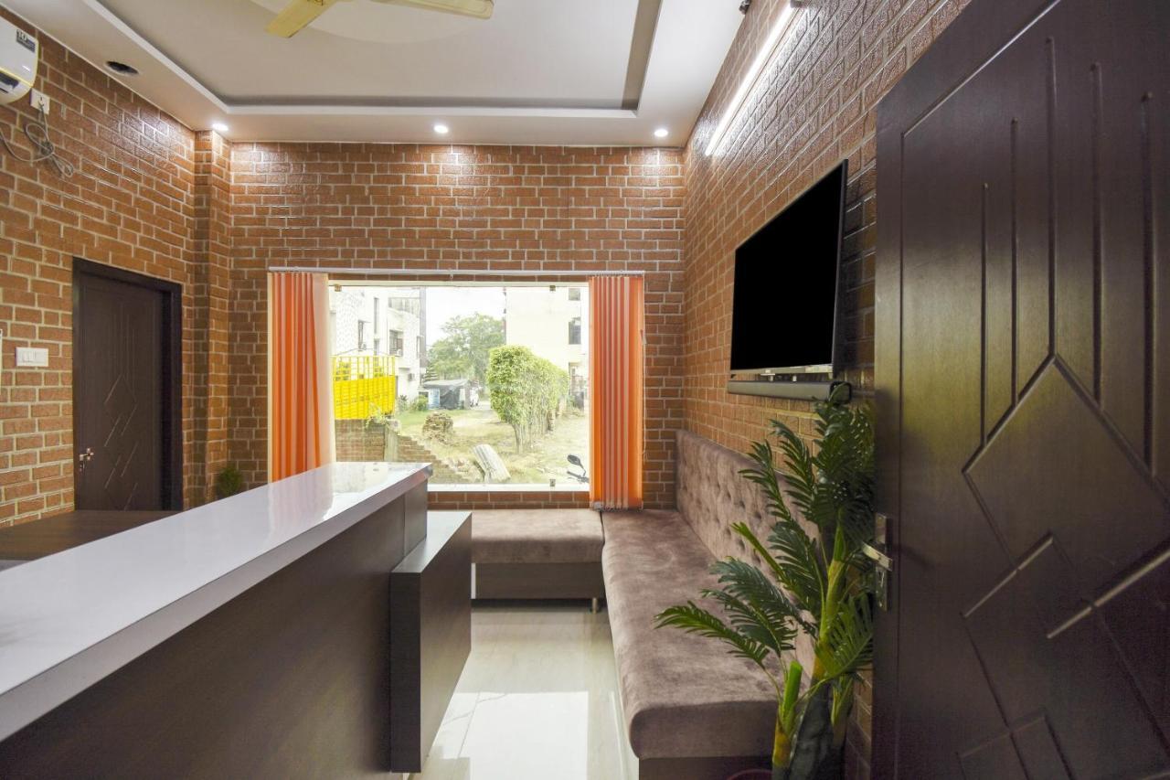 Bahadrabad Flagship 75751 Hotel Surya מראה חיצוני תמונה