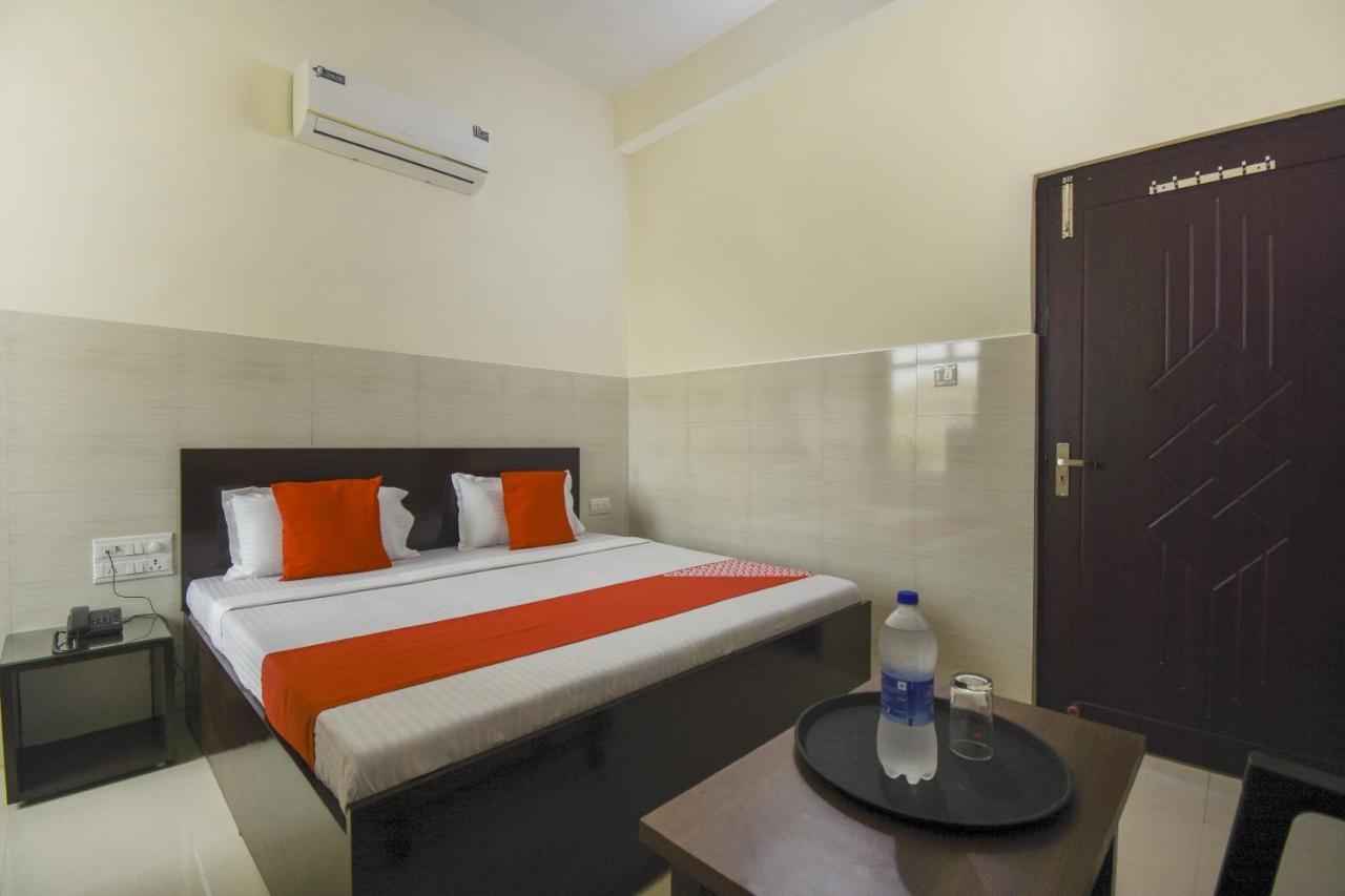 Bahadrabad Flagship 75751 Hotel Surya מראה חיצוני תמונה