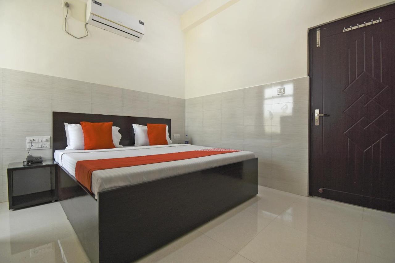 Bahadrabad Flagship 75751 Hotel Surya מראה חיצוני תמונה