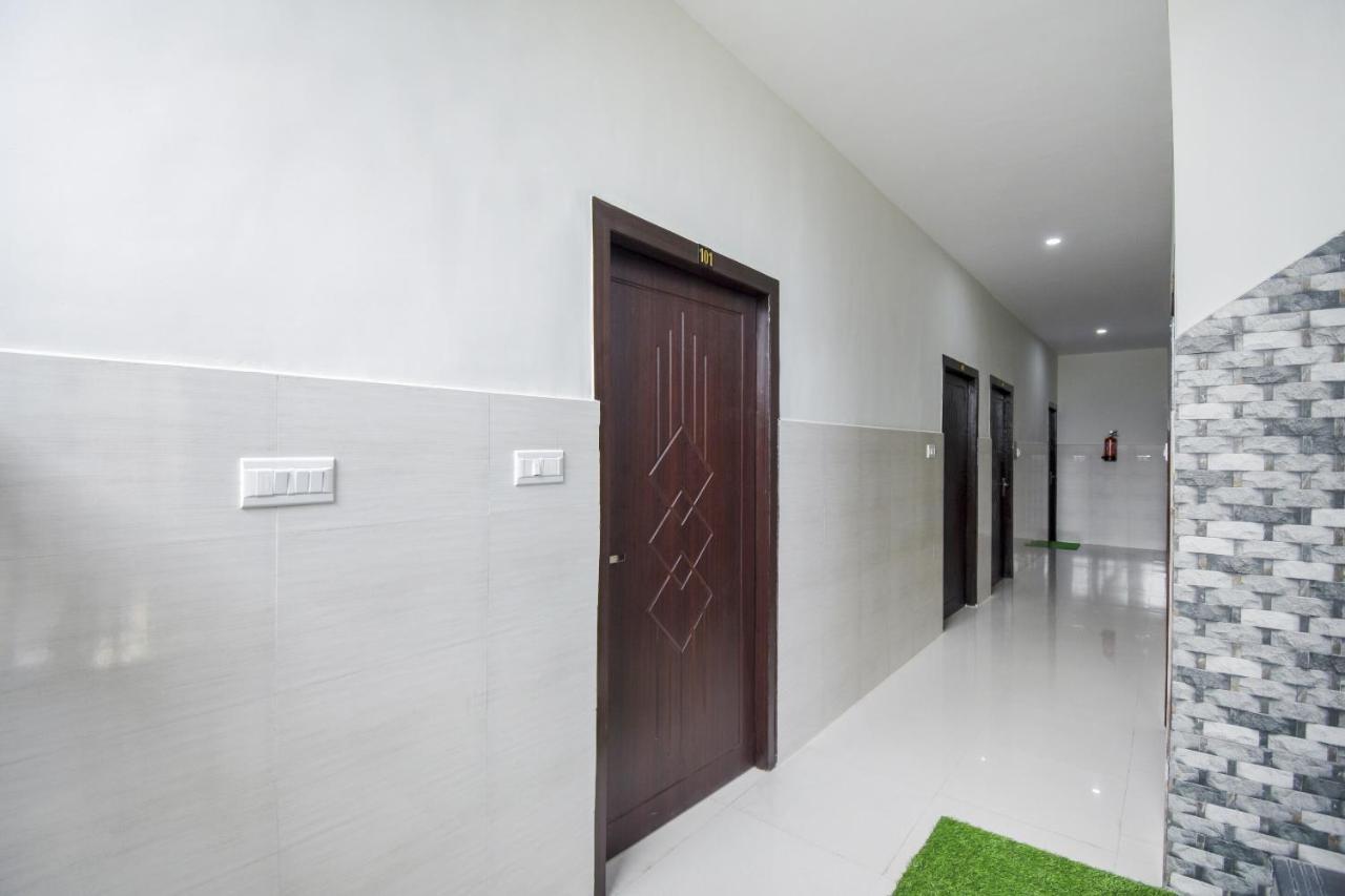 Bahadrabad Flagship 75751 Hotel Surya מראה חיצוני תמונה